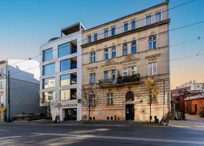 Main Square Heaven Apartment